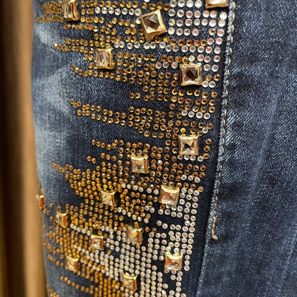 Fashionable sparkle jeans - Picture 9 of 16